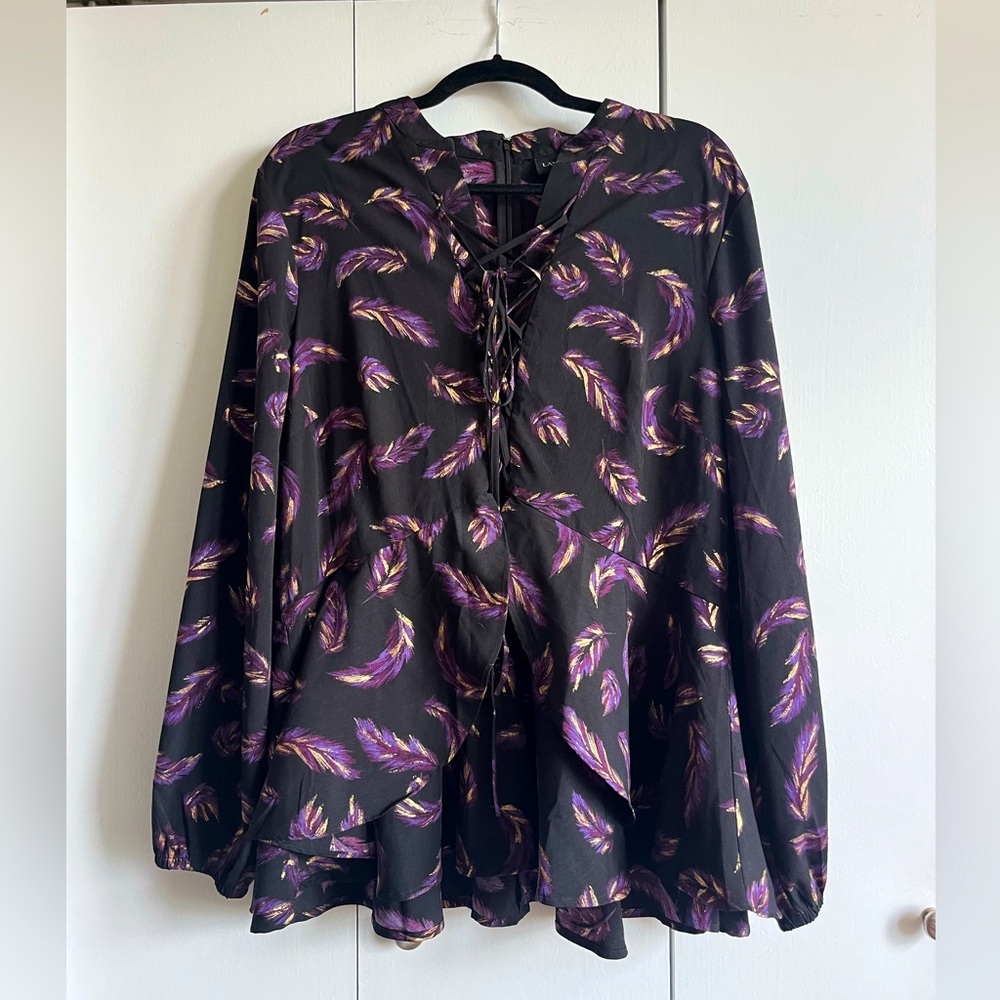Lane Bryant Top Womens Size 18 Long Sleeve Black Ruffle Layer Feather Print